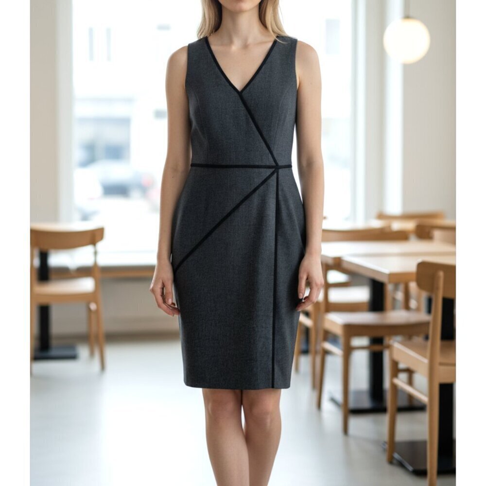 ETCETERA Charcoal Gray & Black Sleeveless V-Neck Sheath Dress Size 0 Career